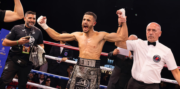 Jaouad Belmehdi erupte de joie après sa victoire à Abu Dhabi.