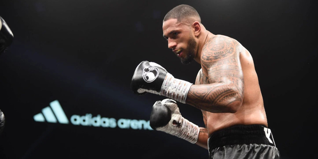 Tony Yoka effectue son dernier combat sous les couleurs de Canal+ et All Star Boxing.